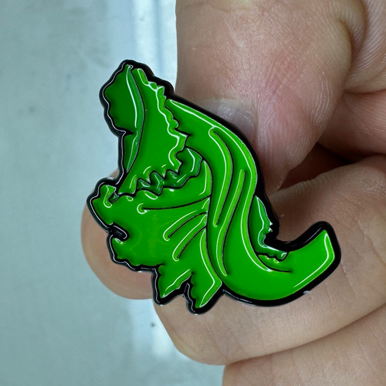 Little Leaf Curl Pin